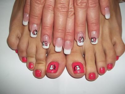 HAND & FEET